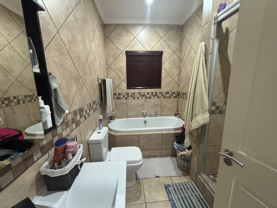 3 Bedroom Property for Sale in Shellyvale Free State